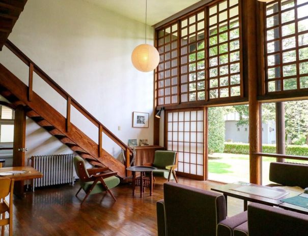 前川邸