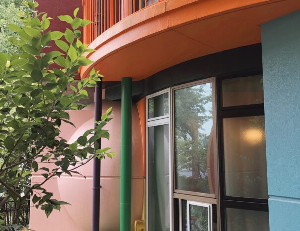 Reversible Destiny Lofts Mitaka exterior